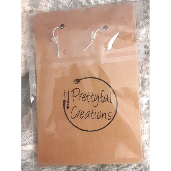 New Handcrafted Prettyful Creations 2.5" teardrop earrings - Picture 4 of 6